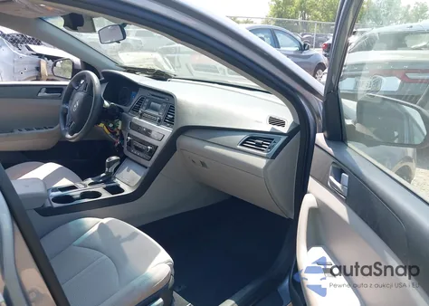 2015 Hyundai Sonata Se z USA, uszkodzony, nr VIN 5NPE24AF4FH045982